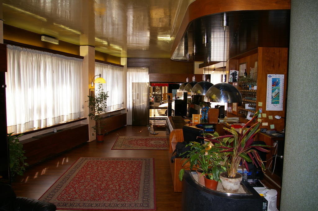 Hotel Salieri Legnago Exterior foto