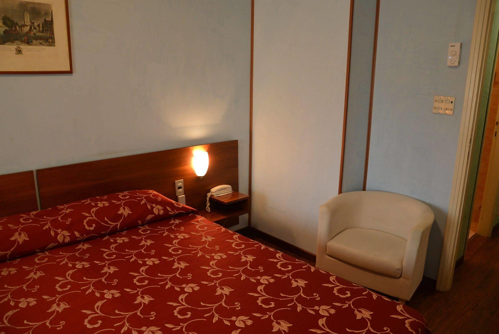 Hotel Salieri Legnago Exterior foto