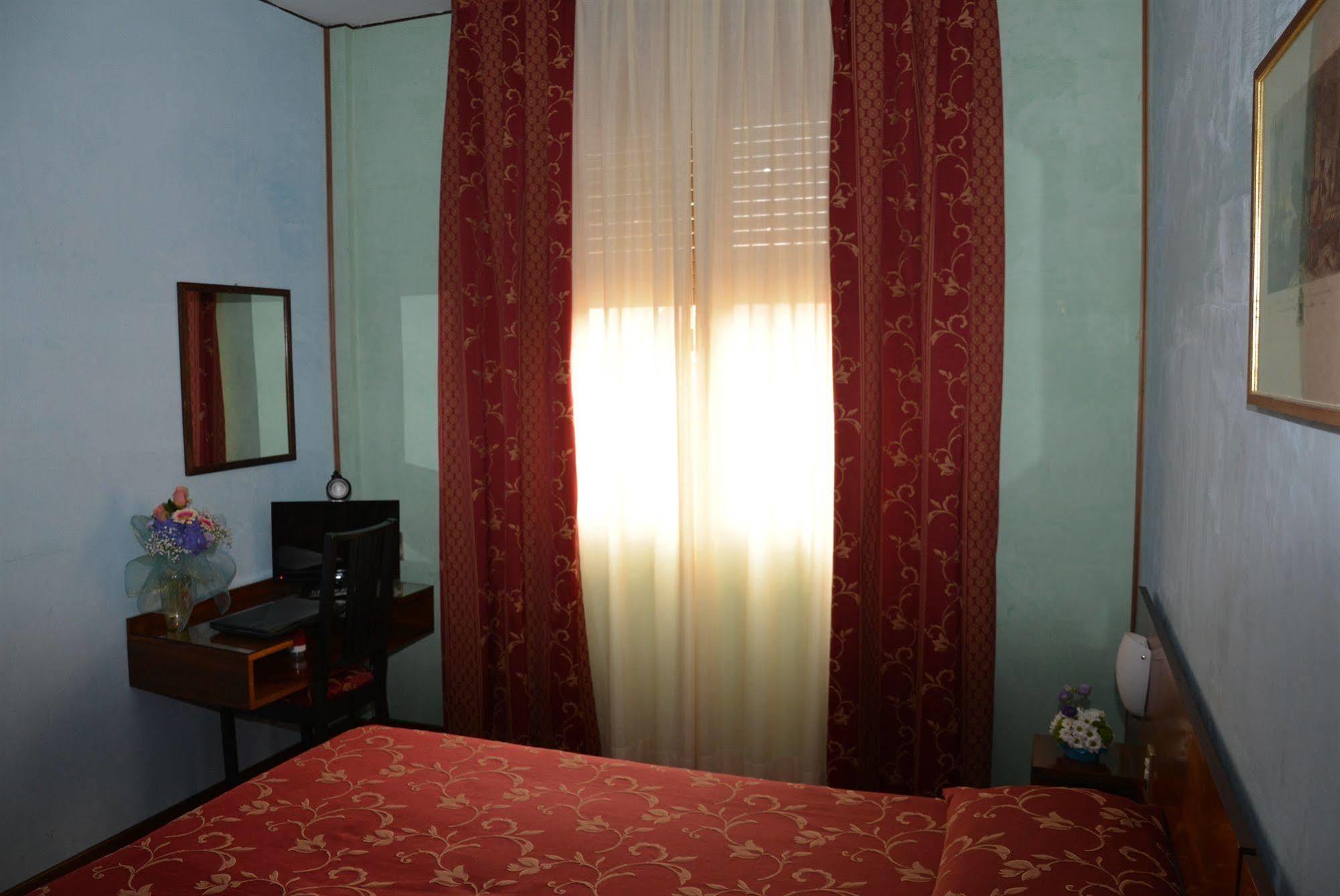 Hotel Salieri Legnago Exterior foto